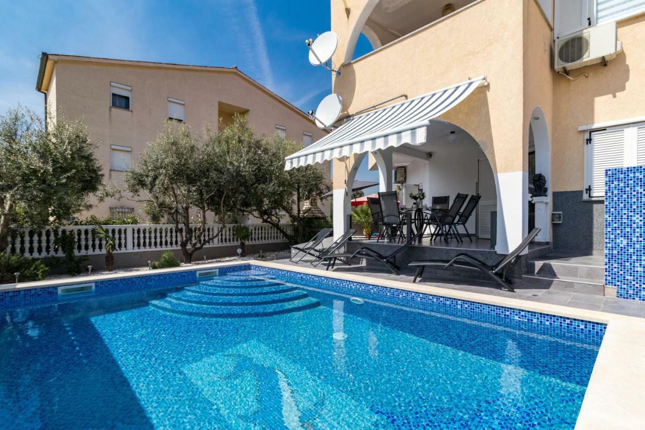 Andriano Appartement Medulin Buitenkant foto